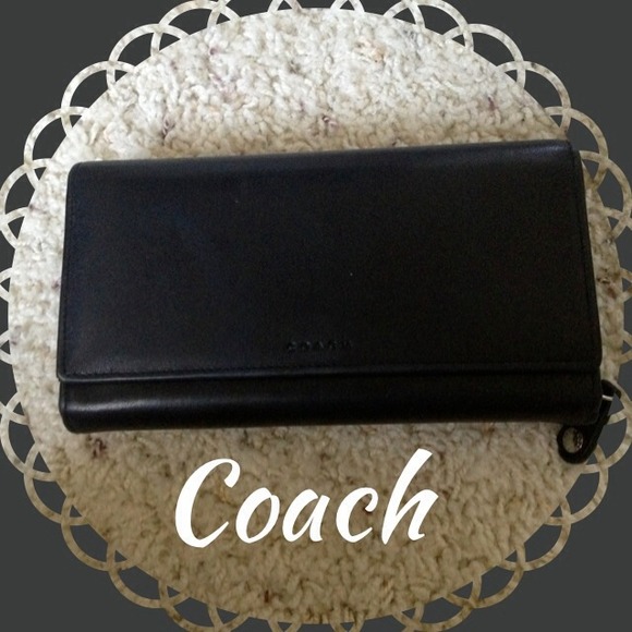 Authentic COACH Legacy wallet