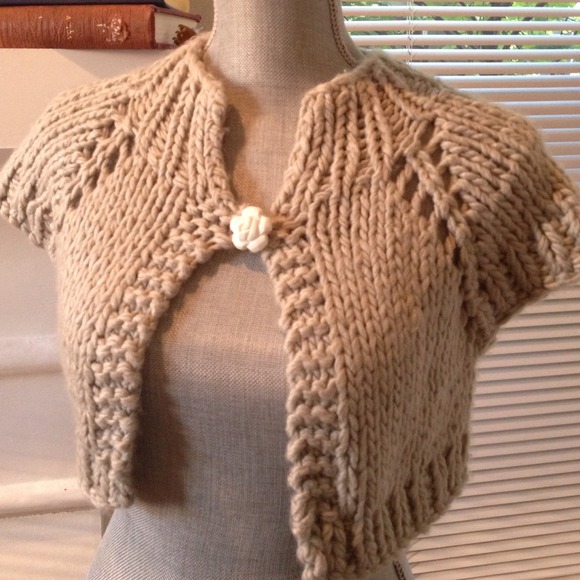 Anthropologie sweater shrug - Picture 1 of 2