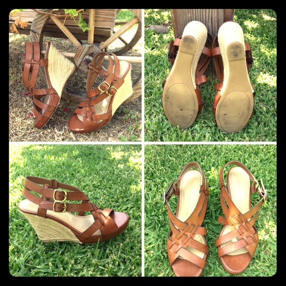 Chinese Laundry Shoes - Chinese Laundry Wedge✂Reduced✂✨🌟