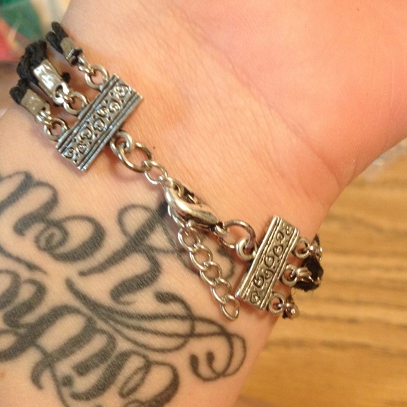 Traded - Picture 2 of 2