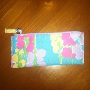 Pouchette by Estée Lauder