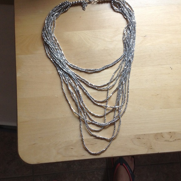 Sparkly multi tiered necklace! - Picture 2 of 3