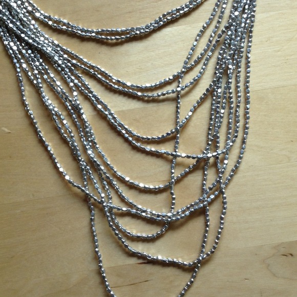 Sparkly multi tiered necklace! - Picture 3 of 3