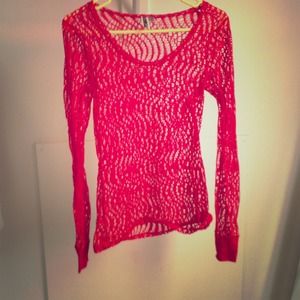 Netted Red BKE top- long sleeved