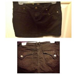 REDUCED black denim miniskirt w/ pockets