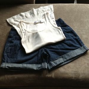 🎯SOLD Jean Shorts And Cream Tank Top w/Lace