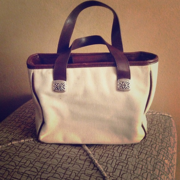 Fossil purse