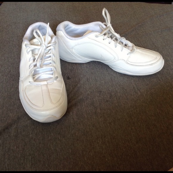 🚺Women's cheer shoes🚺