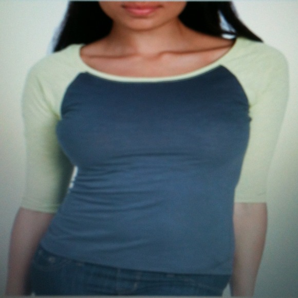 Wetseal shirt XL