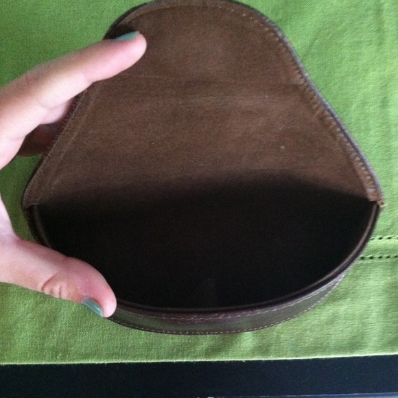 Aviators - Picture 4 of 4