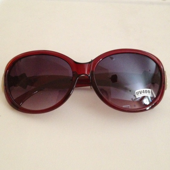 Sunglass 2a or 2 b - Picture 2 of 3