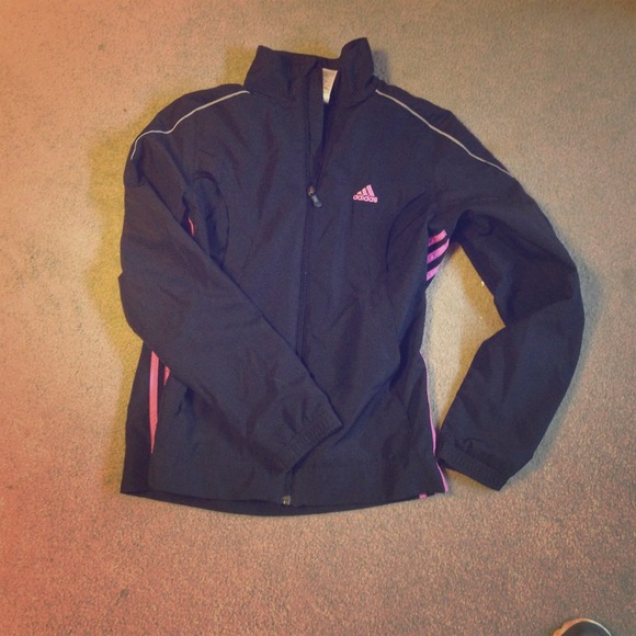 Size small super nice Adidas running jacket! - Picture 1 of 4