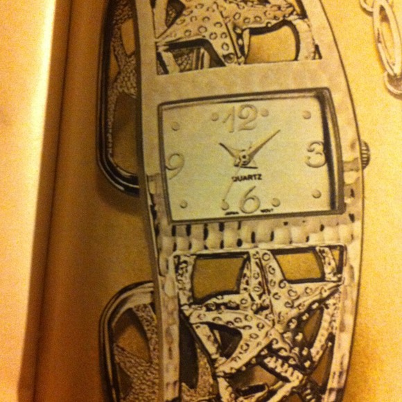 Starfish cuff watch