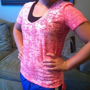 Pink tee,brand new