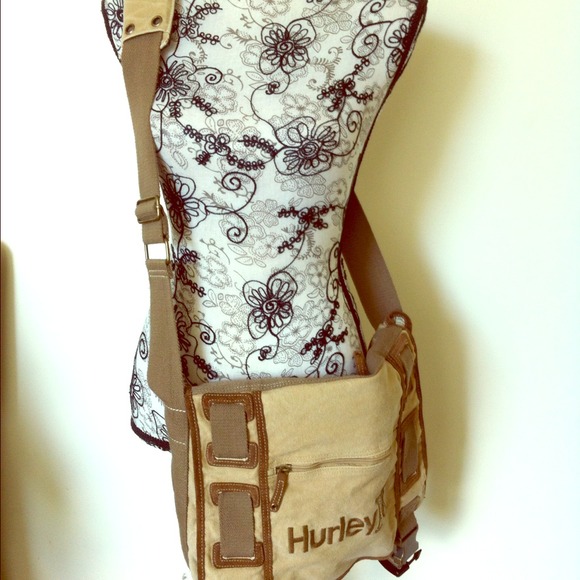 Large Hurley Messenger Crossbody Bag