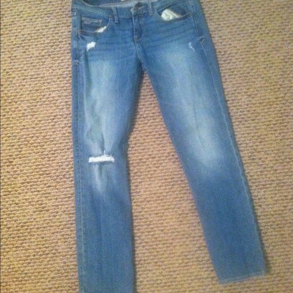 SOLD Hollister skinny crop jeans