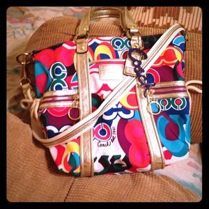 RESERVED @lai_lai  Authentic Coach Poppy Handbag!