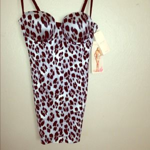 Victoria's Secret body shaper
