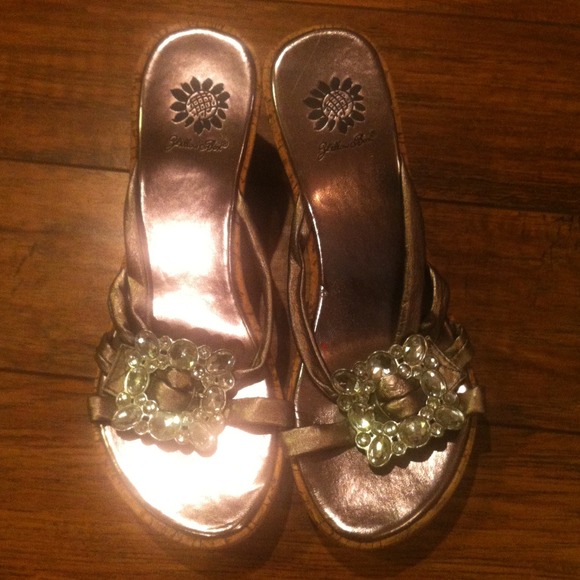 Yellow Box cork wedges! Size 8-8.5
