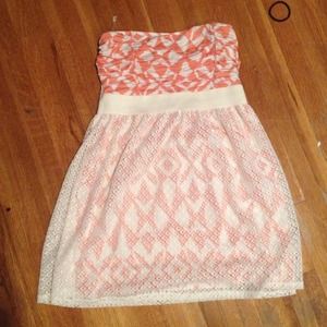 Zumiez strapless shirt or short dress! Size Medium