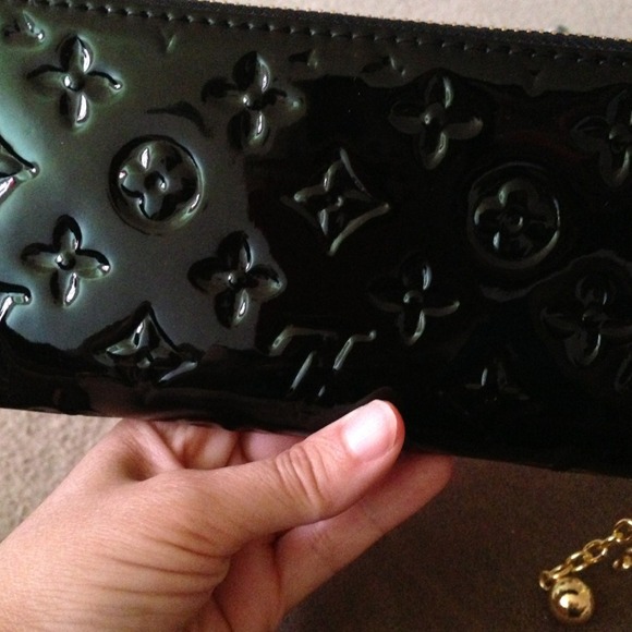 ❤️💚 Sold in Bundle black wallet ❤️ - Picture 4 of 4