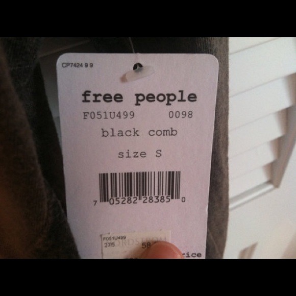 Free People Top - Picture 2 of 3