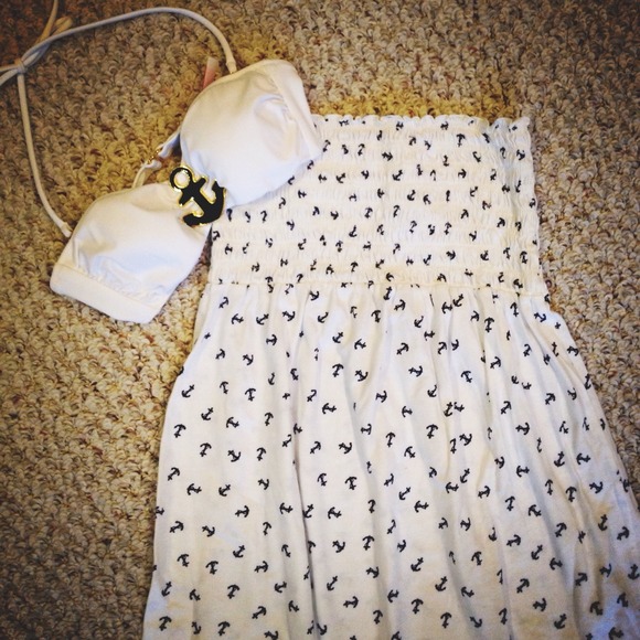 Dresses & Skirts - ❌SOLD❌NWOT Anchor beach cover-up