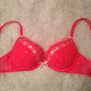 Not worn. 34a Victoria's Secret bra