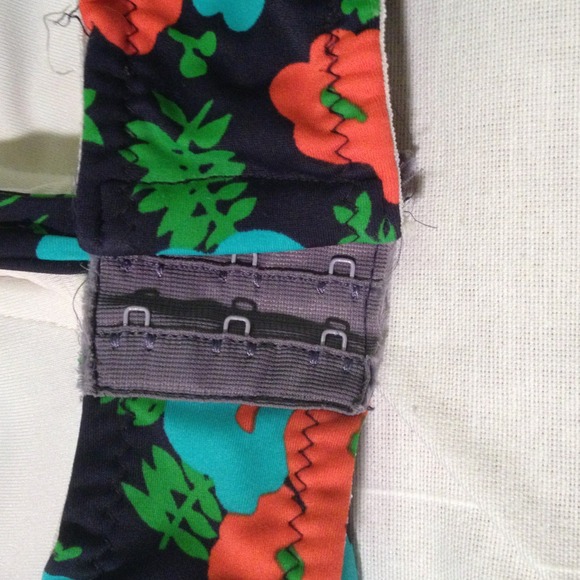 Shoshanna bandeau bikini size S w/D-cup top - Picture 3 of 4