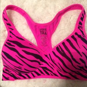 Razor back sports/yoga bra