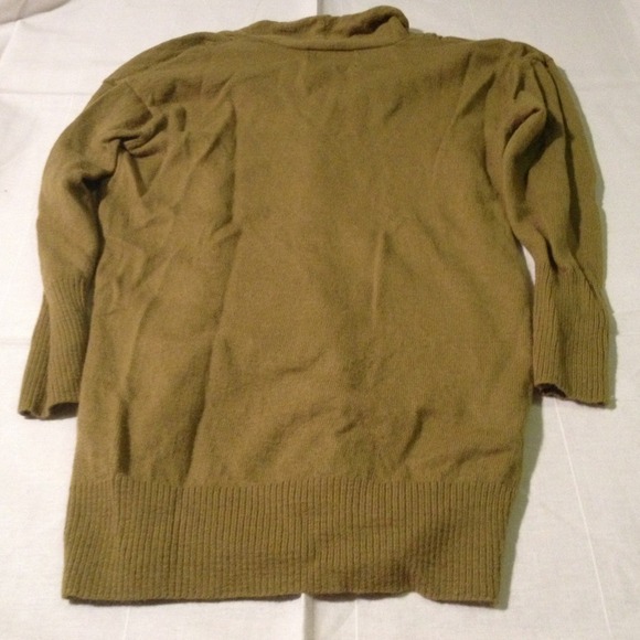 Lime green merino wool 3/4 sleeve sweater - Picture 3 of 3