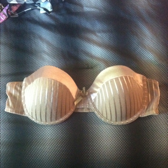 Tan strapless bra!