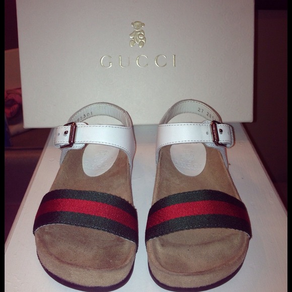 SOLD!!!!!!!Kids Gucci Sandals size 10