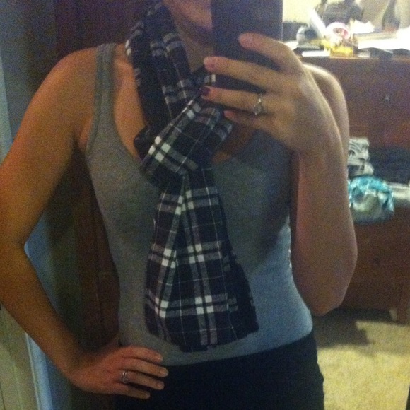 Black and white scarf!