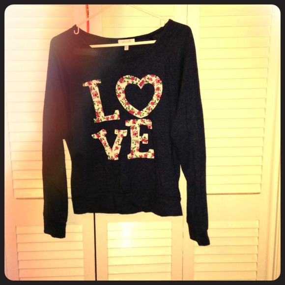 Long sleeve shirt