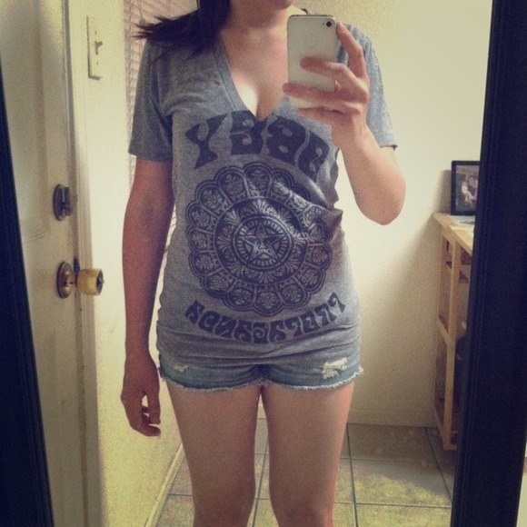 Obey Deep V