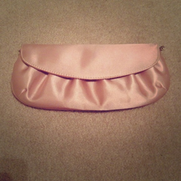 Elegant pink clutch!