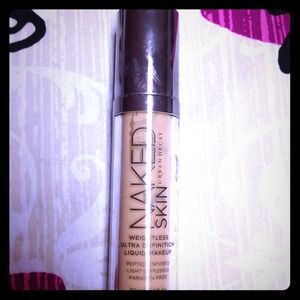 🌺SOLD🌺 Urban Decay Liquid Foundation