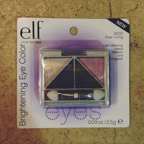 ❌SOLD❌BRAND NEW e.l.f. Eyeshadow palette! 👀✨