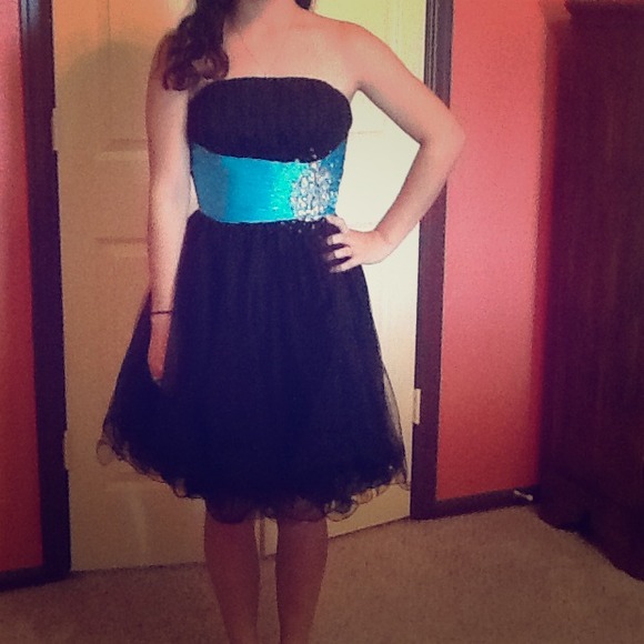REDUCED!!! Cute dress. Must go!