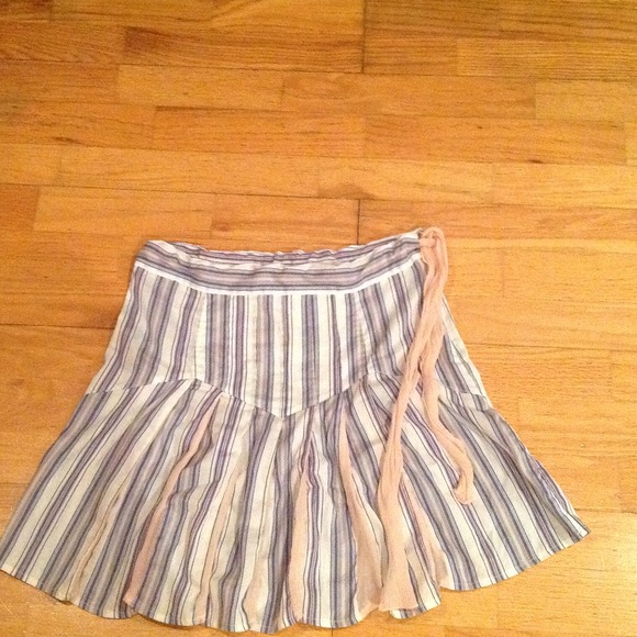 Adorable flirty skirt