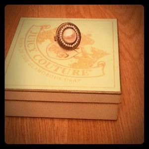 Juicy Couture Ring