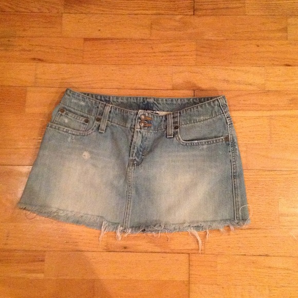 Cute denim mini skirt