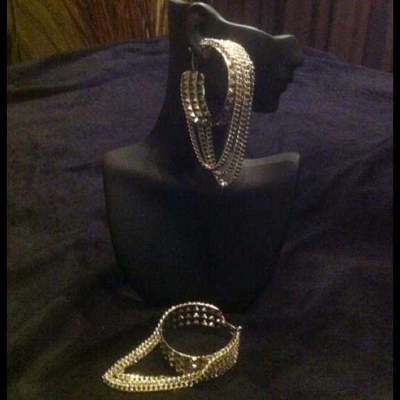 Bold Hoop n Chain earrings