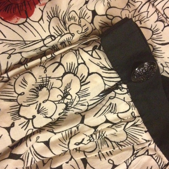 ❌SOLD❌Anthropologie Skirt - Picture 4 of 4