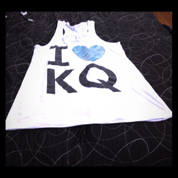🚫Reserved🚫I 💙 KQ Tank top