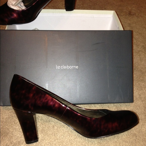 👠 Liz Claiborne tortoise shell pumps 👠 🌸REDUCED