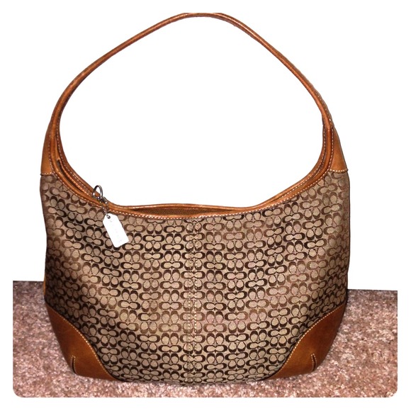 ❌SOLD❌Coach Khaki Mini Signature Canvas Ergo Hobo