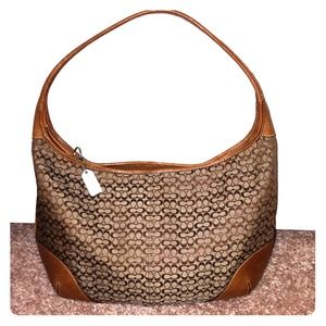 ❌SOLD❌Coach Khaki Mini Signature Canvas Ergo Hobo