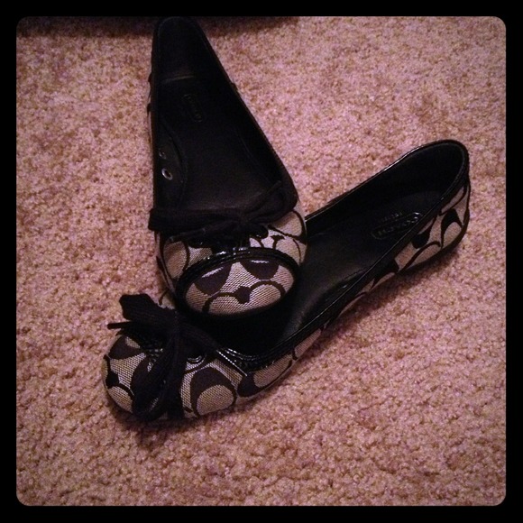 Coach Flats